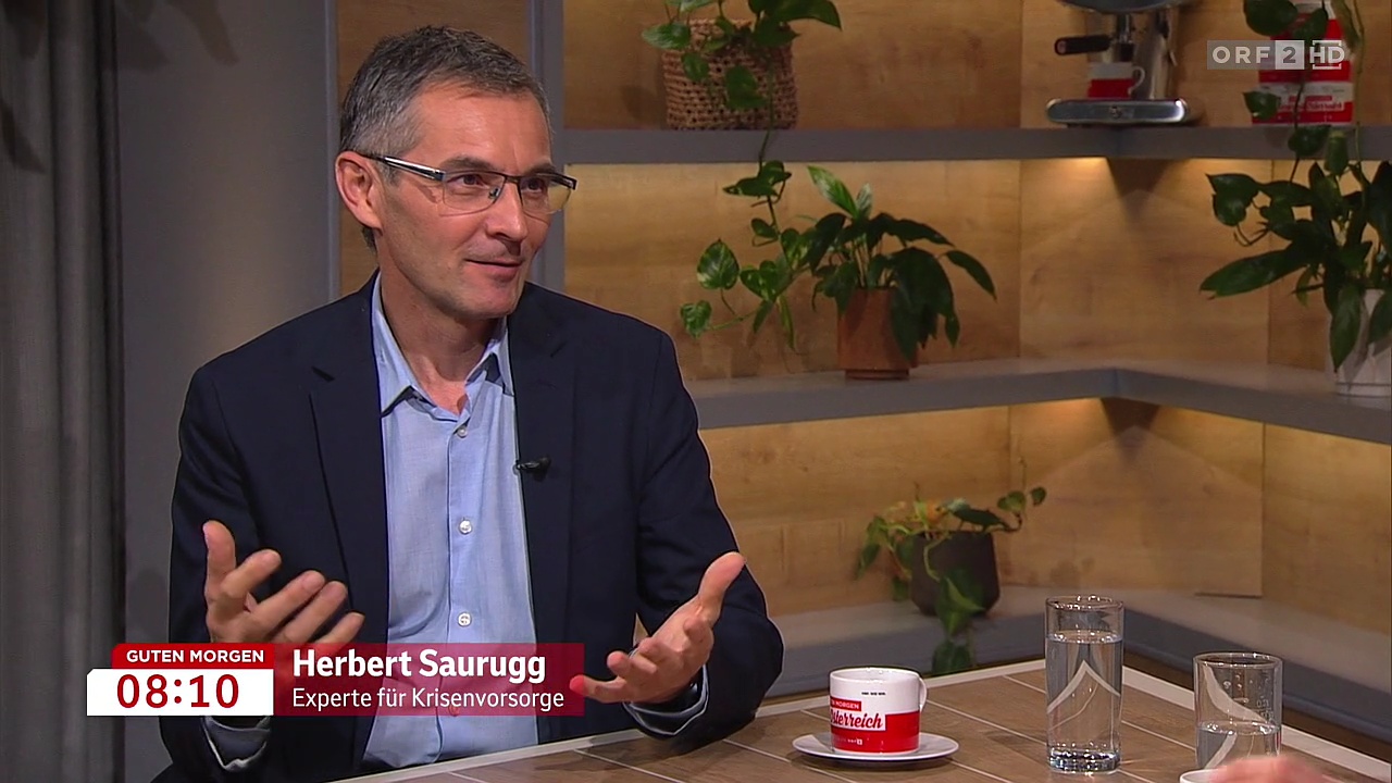 261014 - ORF GMÖ - Krisenvorsorge-Experte Herbert Saurugg über Cyber-Angriff 2 261014 ORF GMÖ Krisenvorsorge Experte Herbert Saurugg über Cyber Angriff
